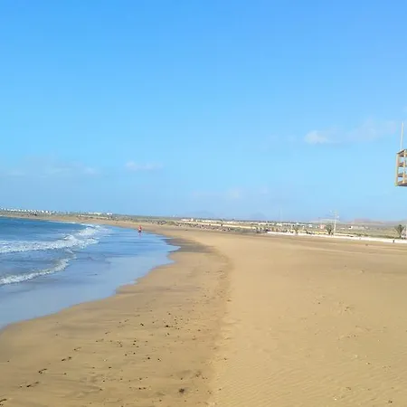 Deep Blue Beach Flat Apartment Playa Honda (Lanzarote)