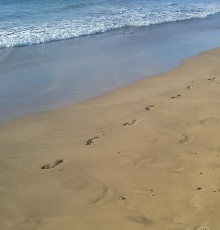 Deep Blue Beach Flat Playa Honda (Lanzarote)